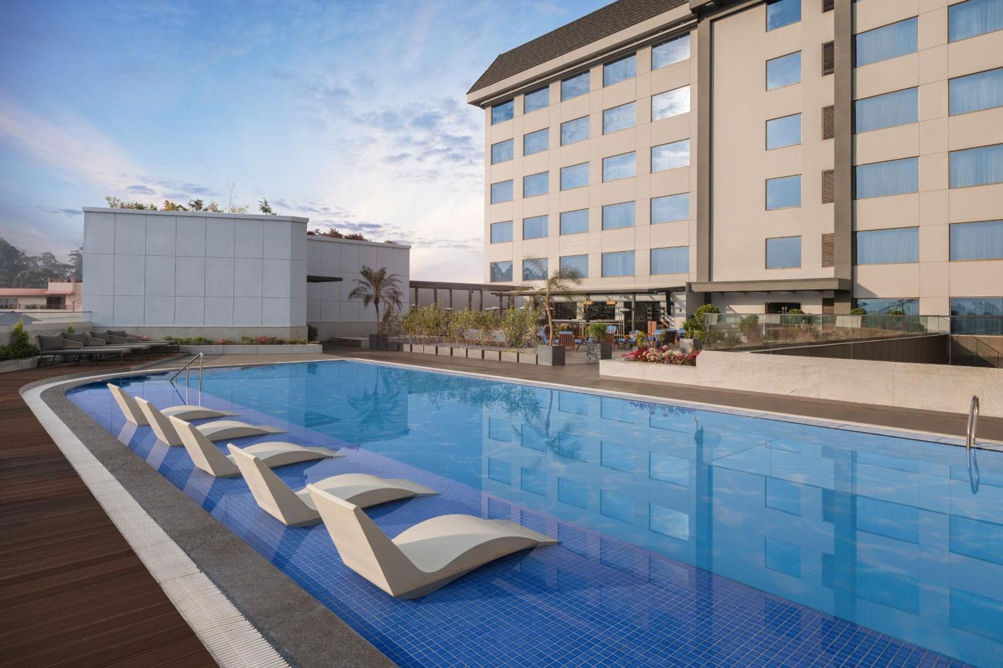 Courtyard By Marriott Shillong酒店 外观 照片